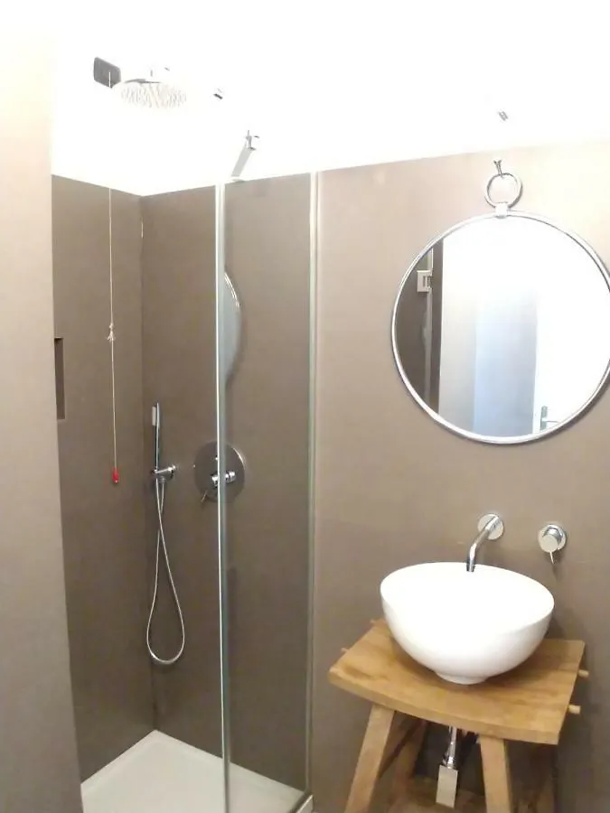 Appartamento Gray design suite in casa epoca Isola Garibaldi Milano