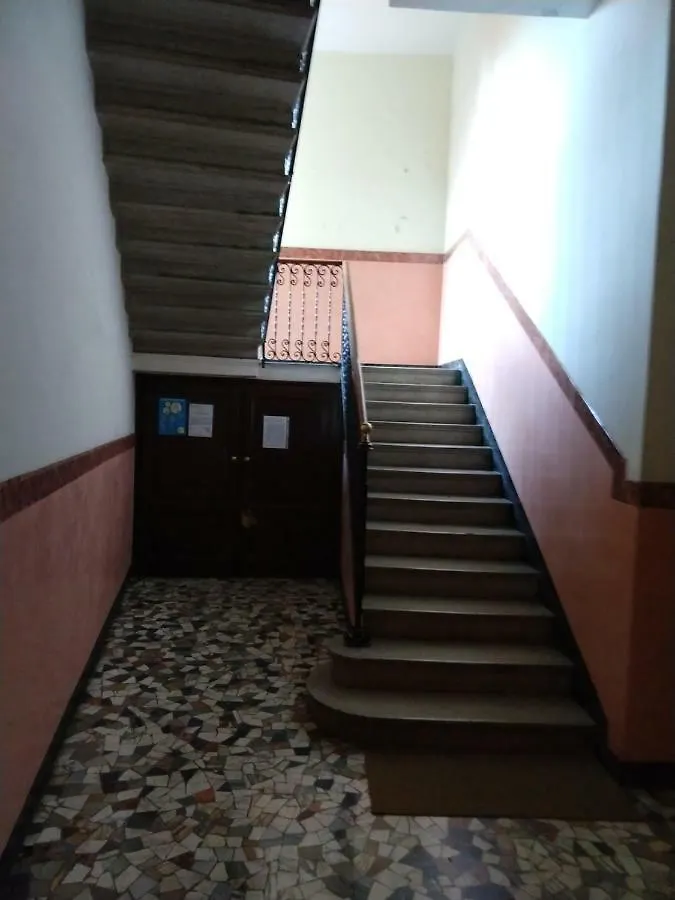Gray design suite in casa epoca Isola Garibaldi Milano 0*,